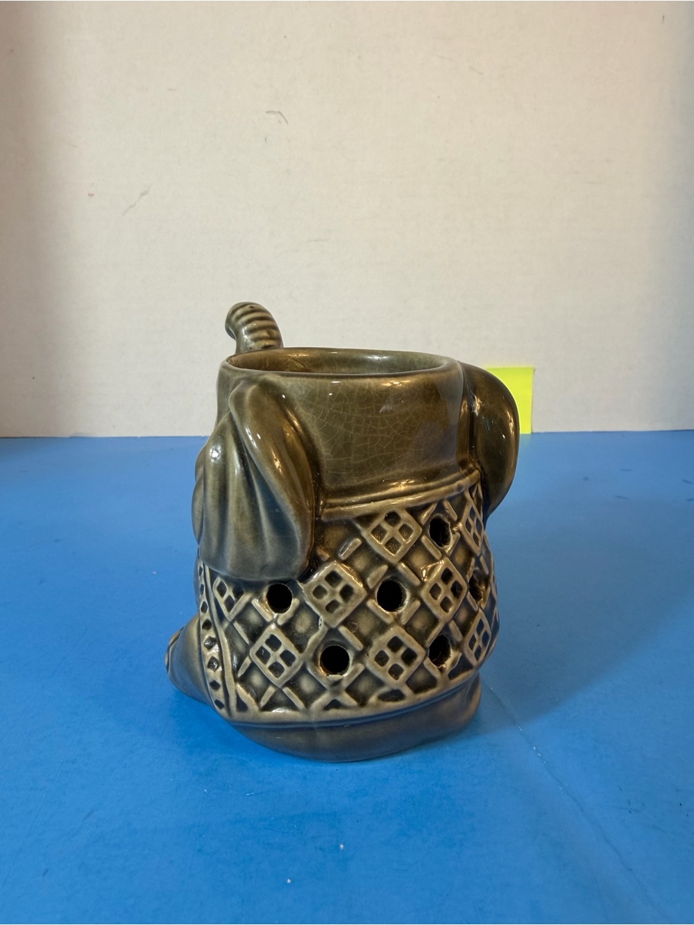 Ceramic Elephant Planter in Olive Green - Picture 4 of 6